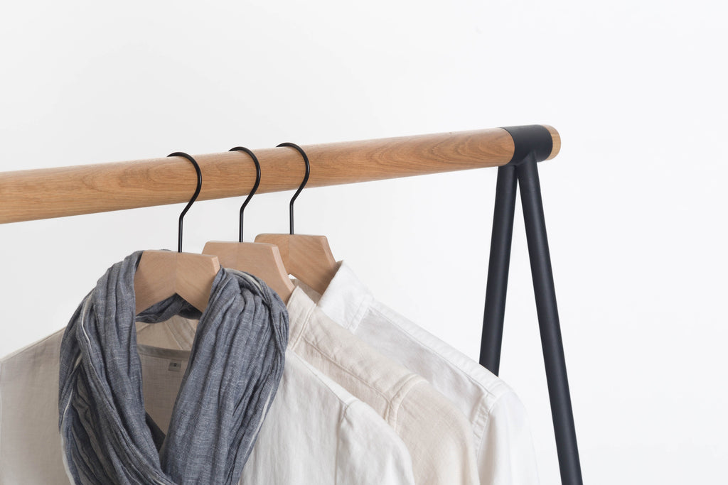 Alta Clothes Rack