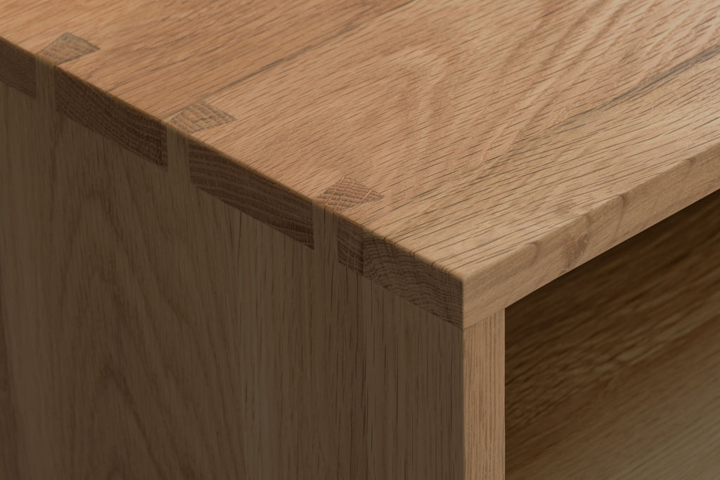 Case Side Table