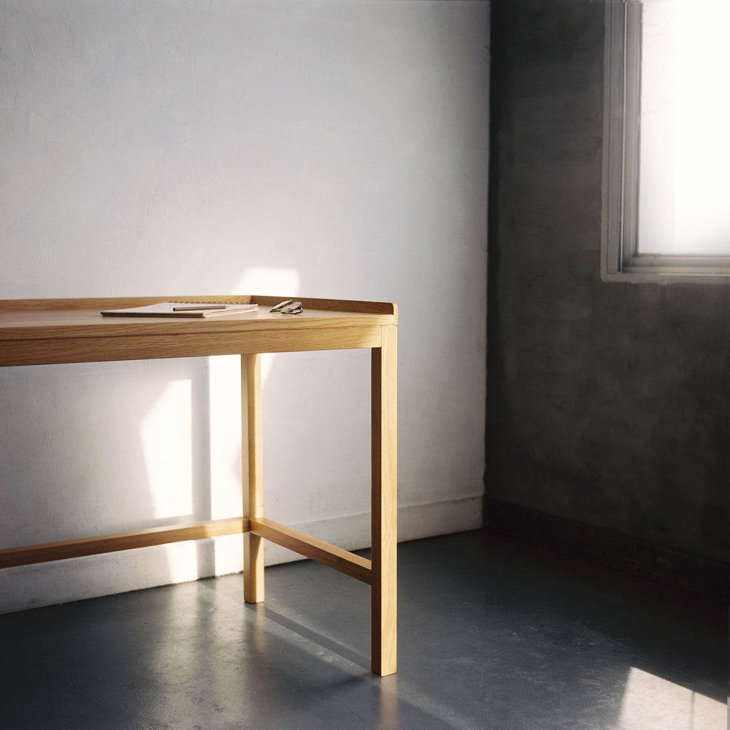 Ko Desk